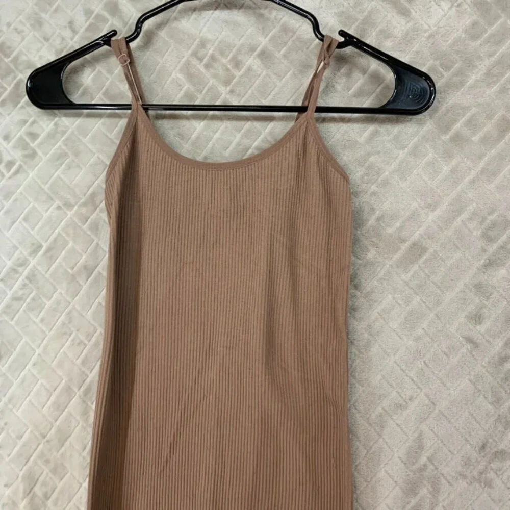 Popular 21 Womans Small Jumpsuit Brown Ribbed Sleeveless Adjustable Stretch - Picture 2 of 14